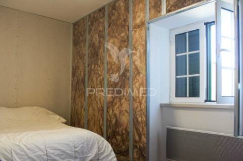 Terreno urbano 511 m² com moradia t2 (antigo t1) – excelente oportunidade de investimento | almada