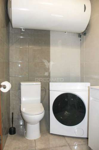 Terreno urbano 511 m² com moradia t2 (antigo t1) – excelente oportunidade de investimento | almada