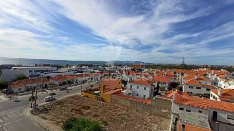 Apartamento t1 para arrendamento com vista mar na costa da caparica