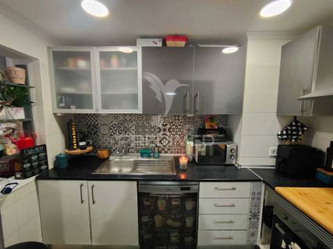 Apartamento t2 no laranjeiro