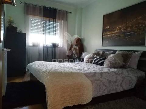 Apartamento t2 para venda quintanilho-vialonga