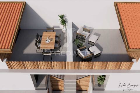 Moradia t2 para recuperação com projeto aprovado – praia da vitória