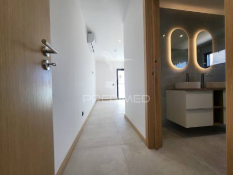 Moradia isolada - t4 com piscina e garagem