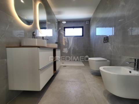 Moradia isolada - t4 com piscina e garagem