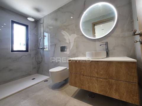 Moradia isolada - t4 com piscina e garagem