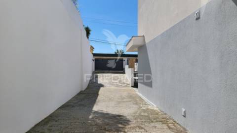 Moradia isolada - t4 com piscina e garagem