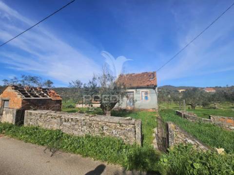 Moradia para restaurar