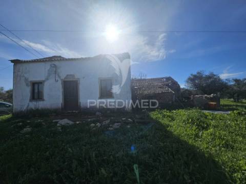 Moradia para restaurar