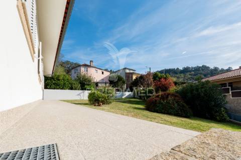 Moradia t4 de excelência | adaúfe, braga