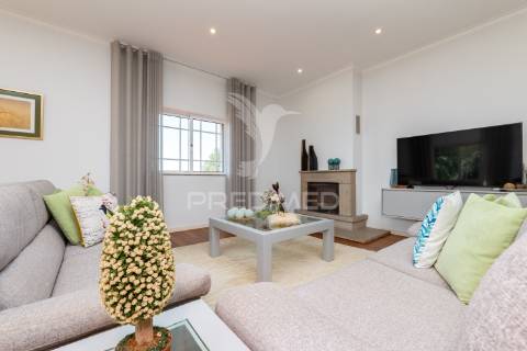 Moradia t4 de excelência | adaúfe, braga