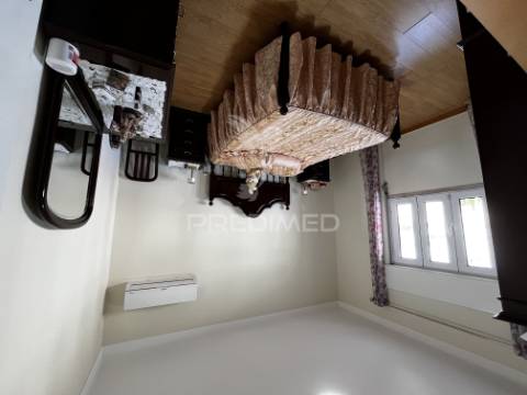 Moradia t3 com em terreno de 300m²  | vila nova da barquinha