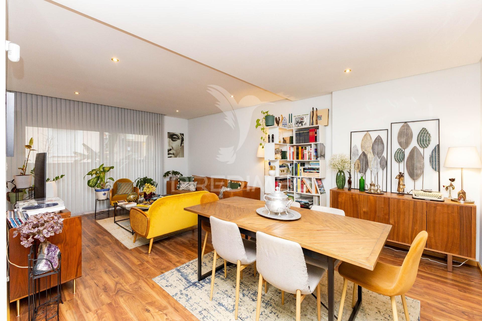 T2 com terraço e jardim | próximo da linha rubi | candal – vila nova de gaia