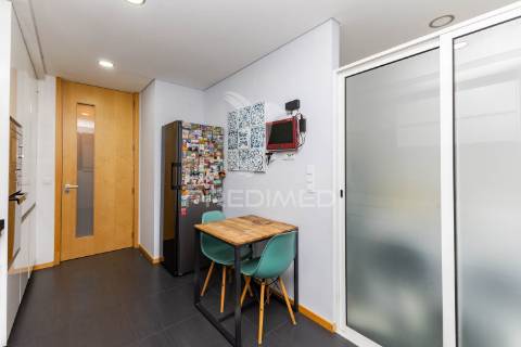 T2 com terraço e jardim | próximo da linha rubi | candal – vila nova de gaia