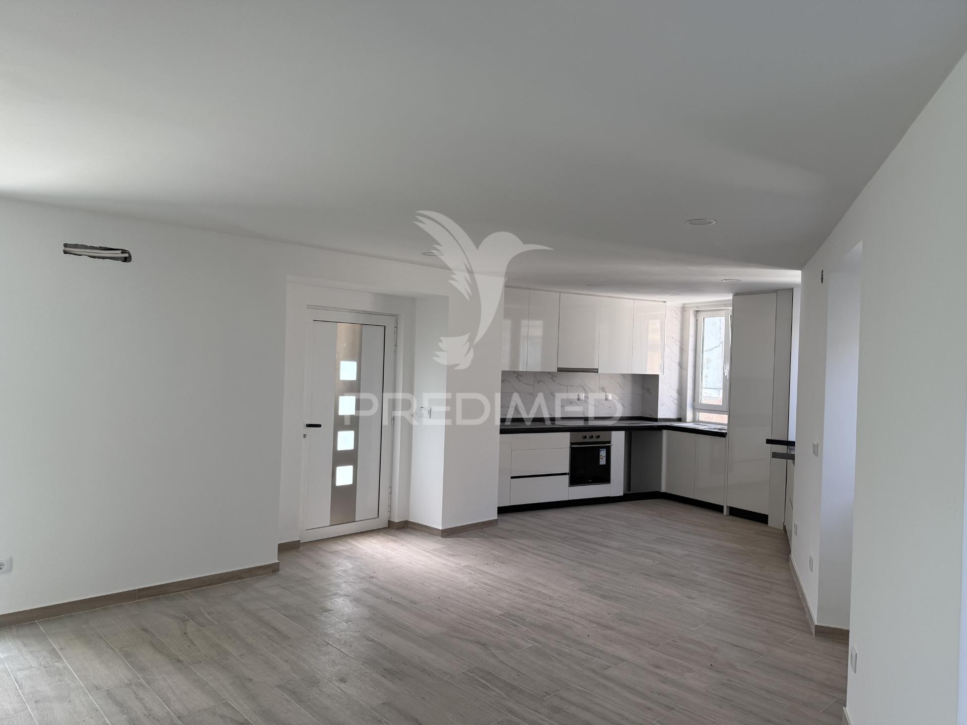 Apartamento t2 novo no centro de alcanena