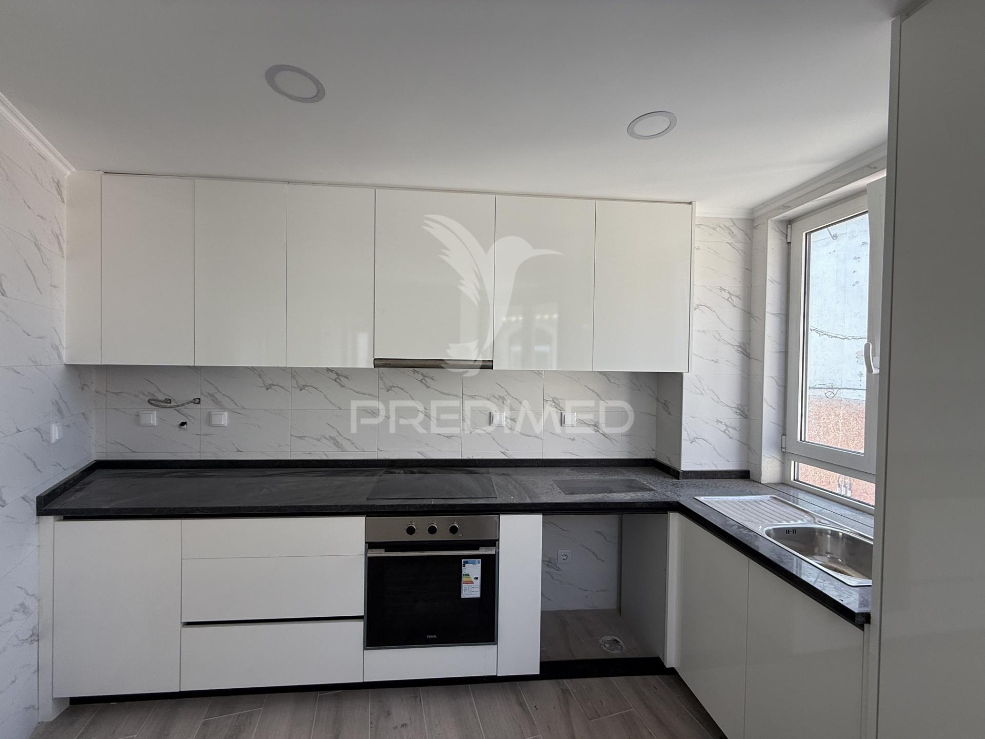 Apartamento t2 novo no centro de alcanena