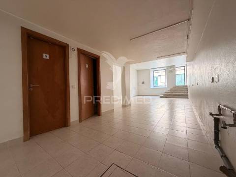 Loja no centro de palmela