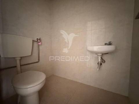 Loja no centro de palmela