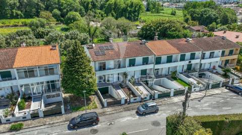 Moradia t3 - carrazedo, amares