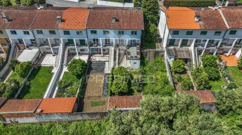 Moradia t3 - carrazedo, amares