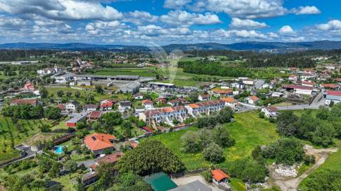 Moradia t3 - carrazedo, amares