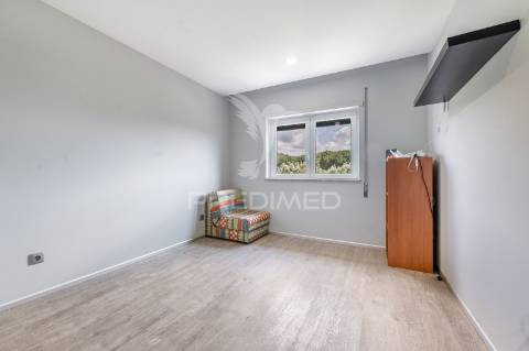 Moradia t3 - carrazedo, amares