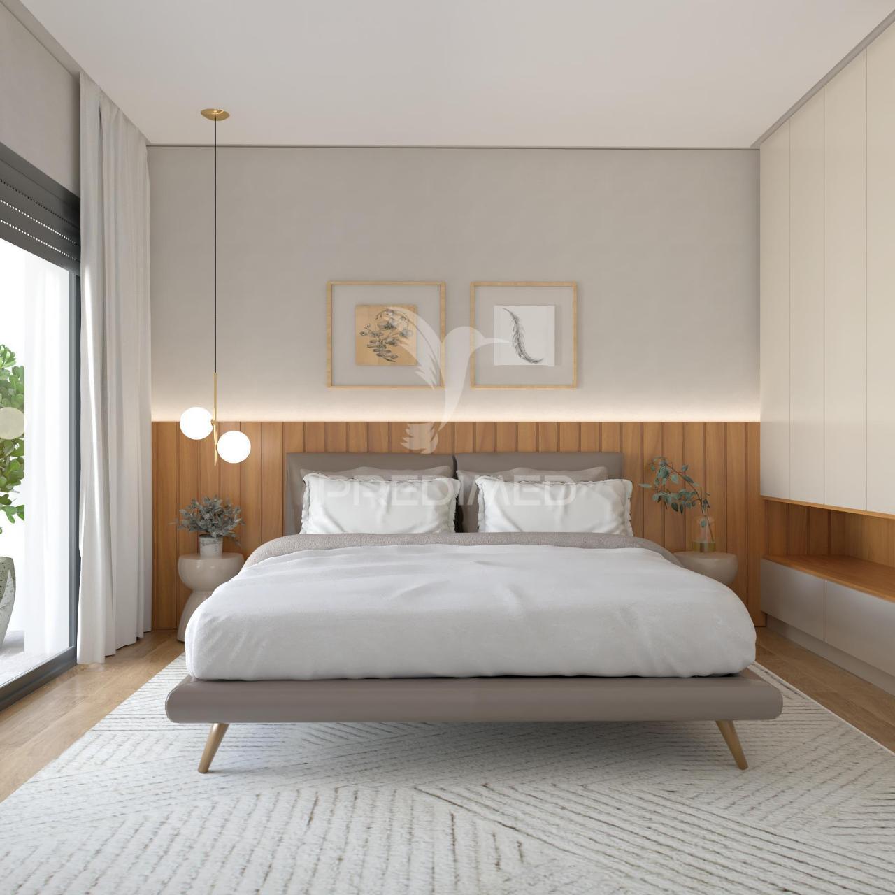 2 suítes (23,07 e 18,48m2), churrasqueira, sala c/ excelente exposição solar