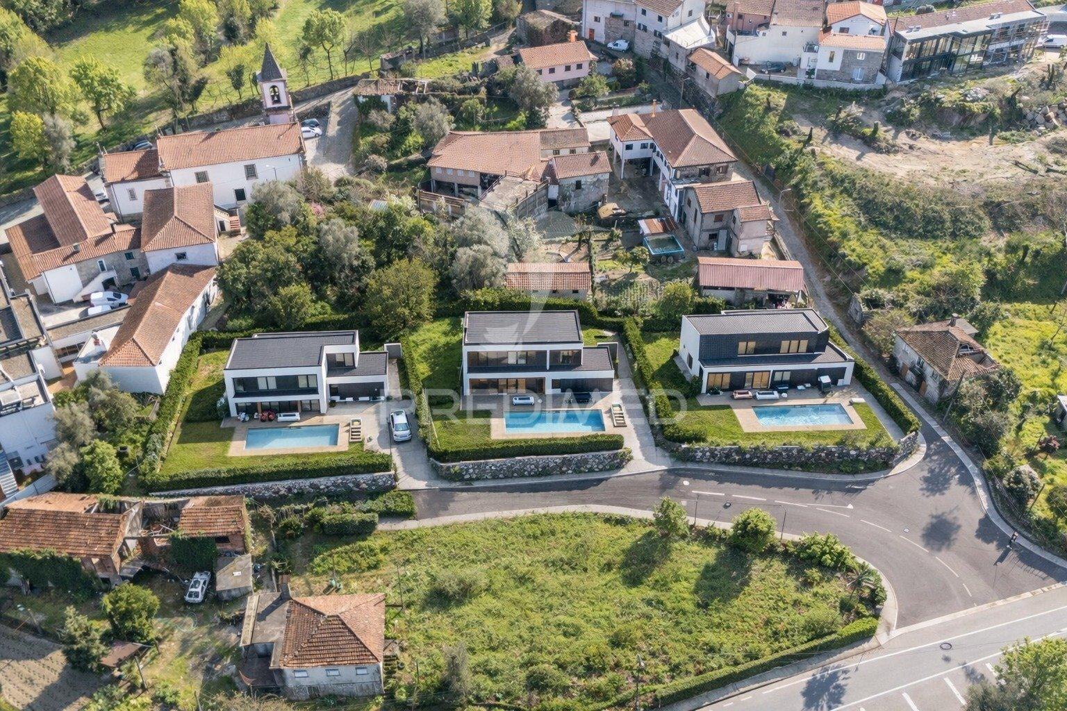 Terreno com 2.135 m² em rio caldo – gerês | oportunidade de investimento
