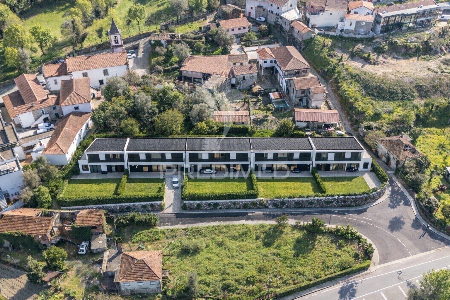 Terreno com 2.135 m² em rio caldo – gerês | oportunidade de investimento
