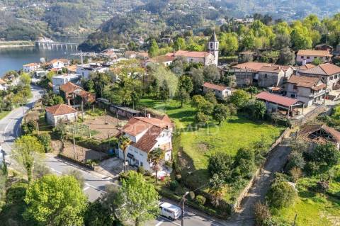 Terreno com 2.135 m² em rio caldo – gerês | oportunidade de investimento