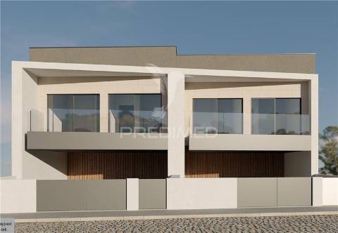 Moradia t4 s. romão coronado