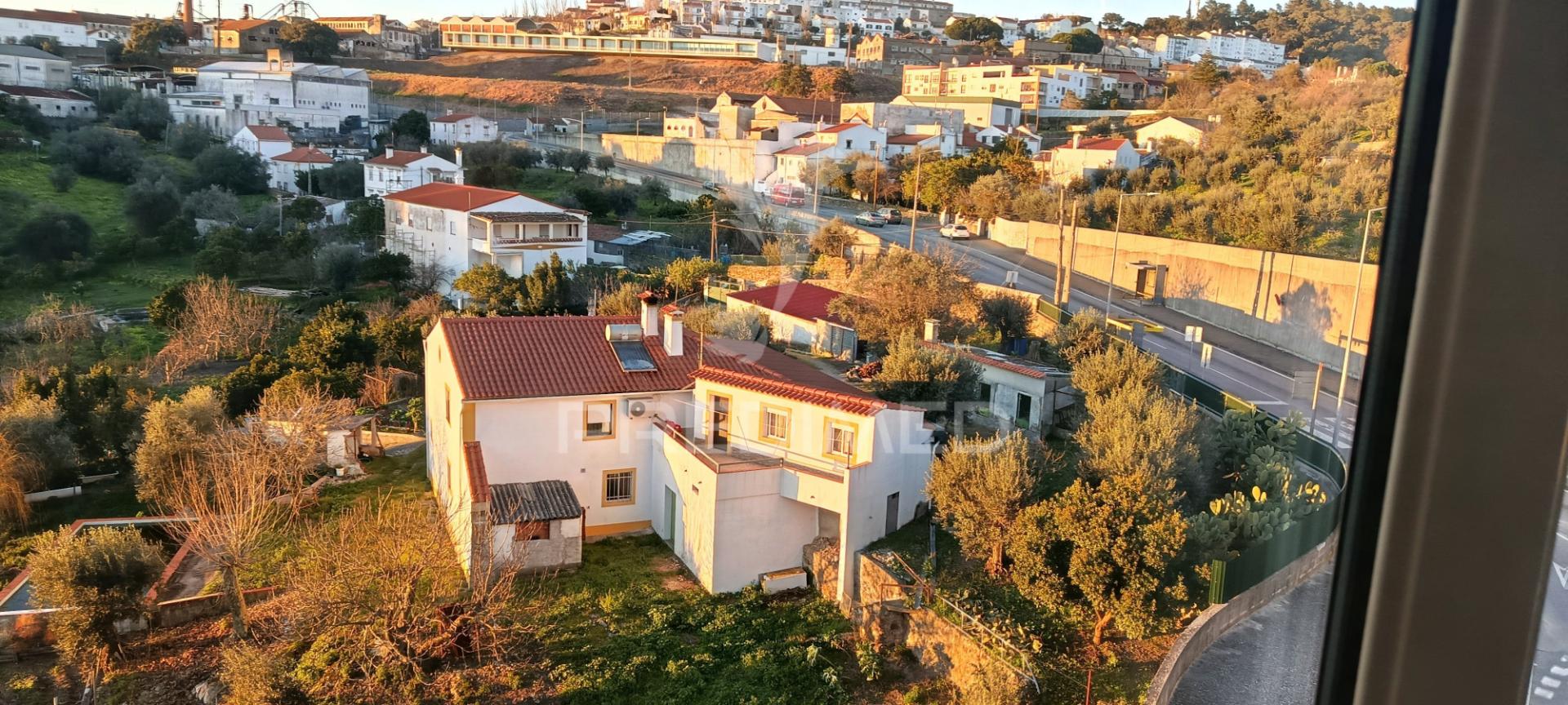 Apartamento t1 na urbanização do ribeiro de baco