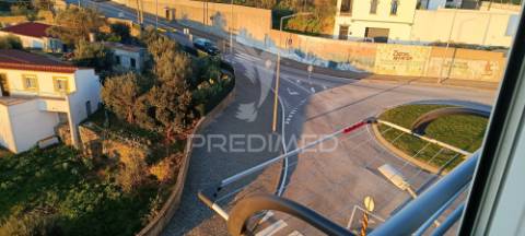 Apartamento t1 na urbanização do ribeiro de baco