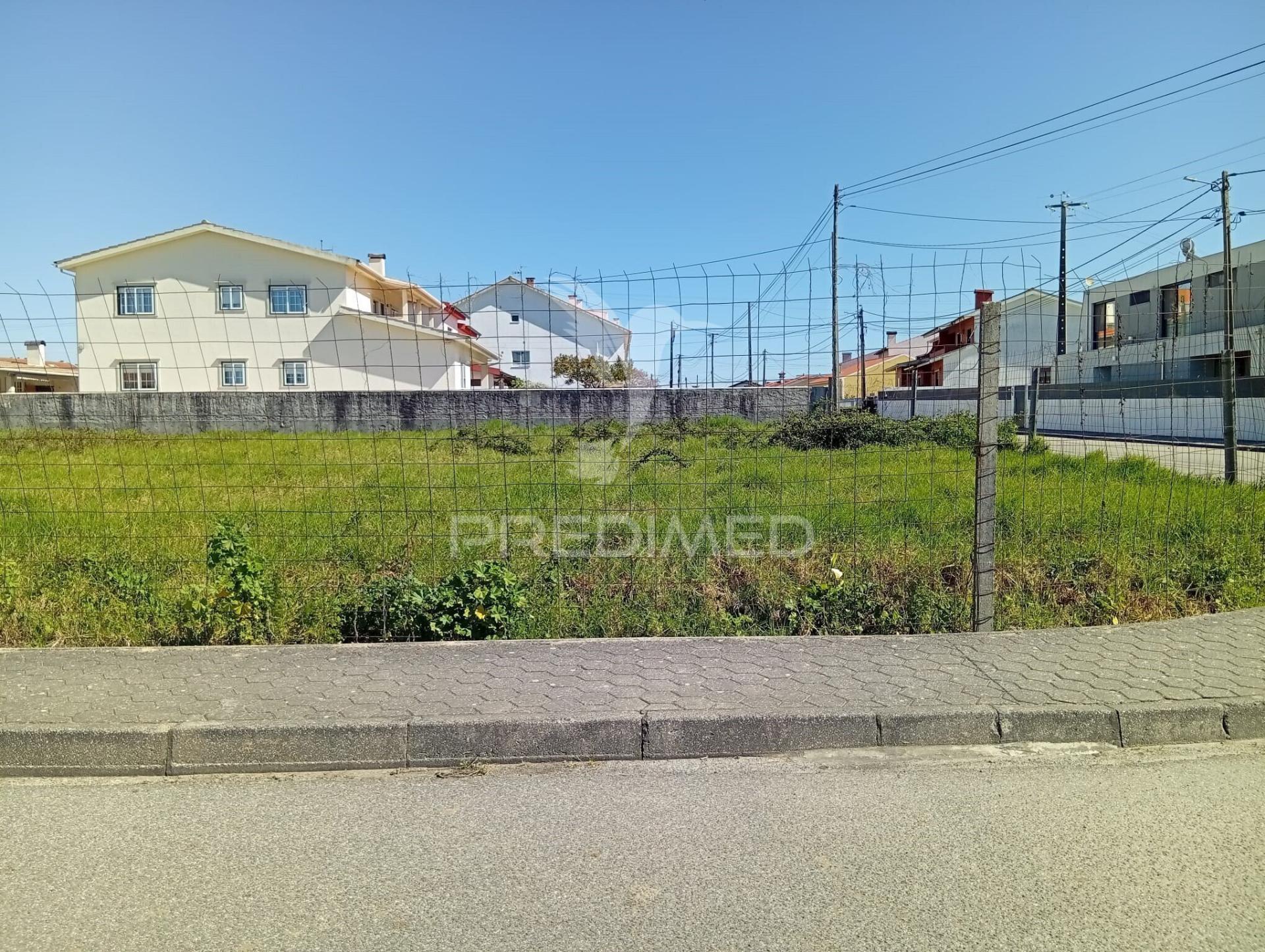 Lote de terreno para construção