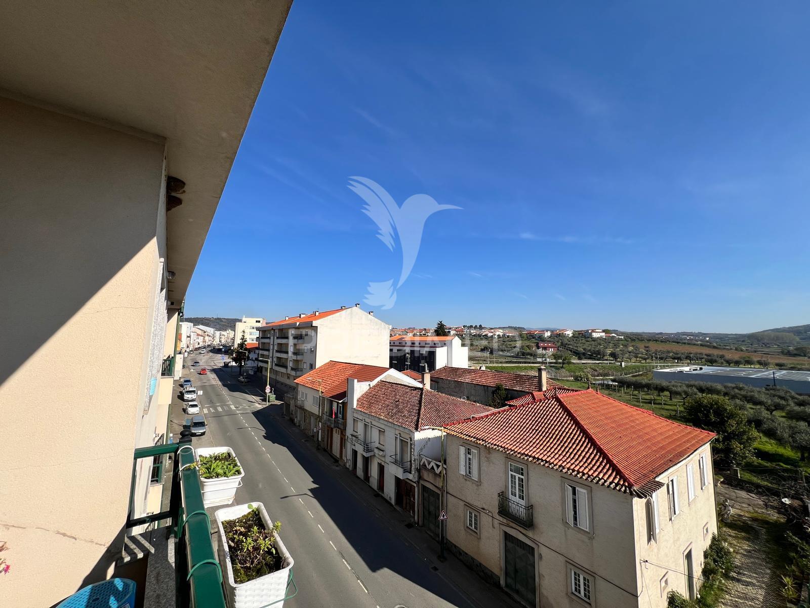 Apartamento t3 em macedo de cavaleiros