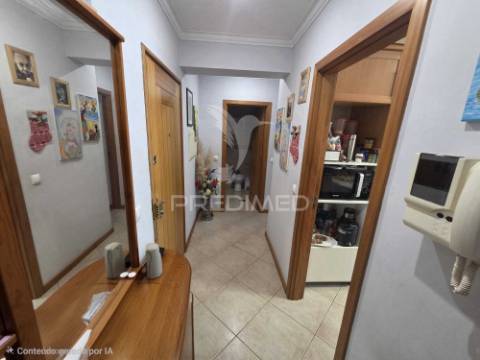 Investidores t1 com lugar de garagem!