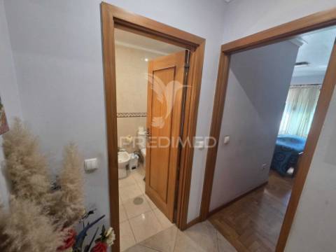 Investidores t1 com lugar de garagem!