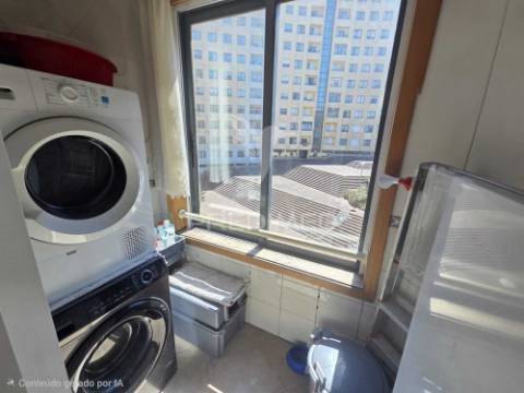 Sta. maria de lamas: t1 com lugar de garagem! oportunidade