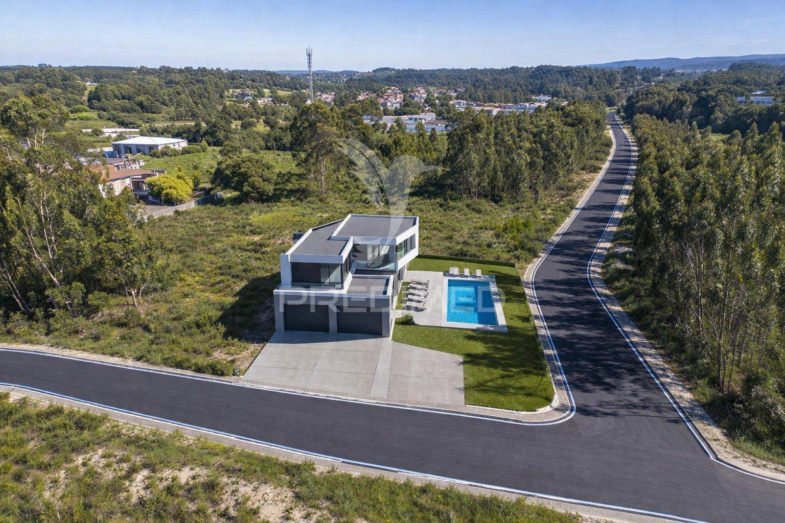 Terreno 400m² com potencial construção 230m² | quinta do anjo