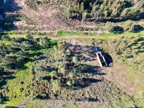 Terreno 400m² com potencial construção 230m² | quinta do anjo