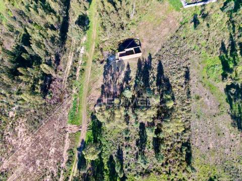 Terreno 400m² com potencial construção 230m² | quinta do anjo