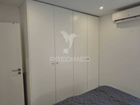 T4 transformado em t3 nos oliviais em lisboa