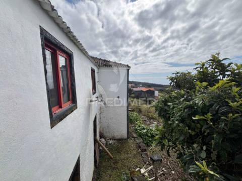 Moradia t4 para venda em são mateus