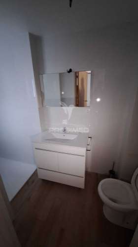 Andar de moradia totalmente remodelado em campo maior