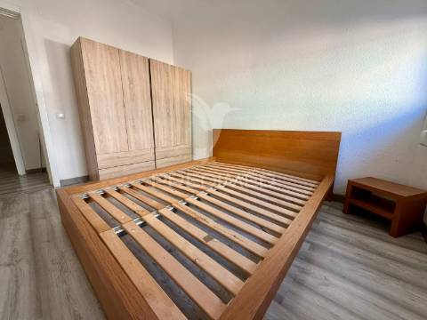 Apartamento t3 com quintal setúbal