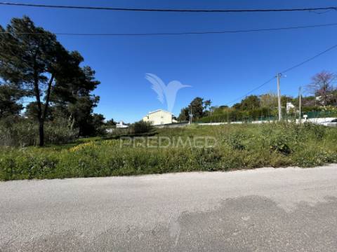 Lote para construção em azeitão