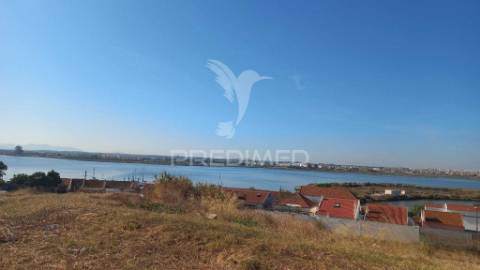 Exclusivo apartamento t4 com varandas e terraço a 500m da praia fluvial – gaio rosário