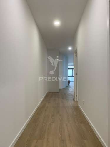 Apartamento t3 barão do corvo