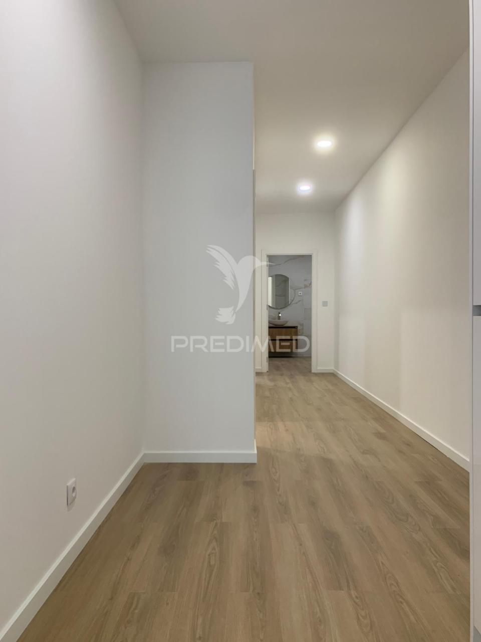 Apartamento t3 barão do corvo