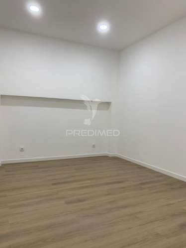 Apartamento t3 barão do corvo