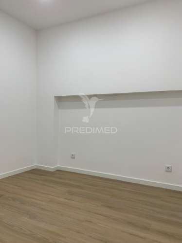 Apartamento t3 barão do corvo